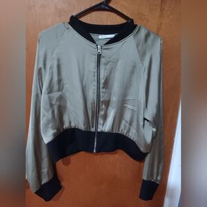 Jacket by ZARA Size Meduim Olive and Black color.